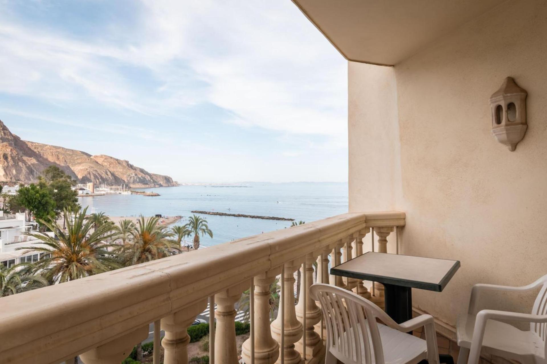 Portomagno Aguadulce (Almeria)