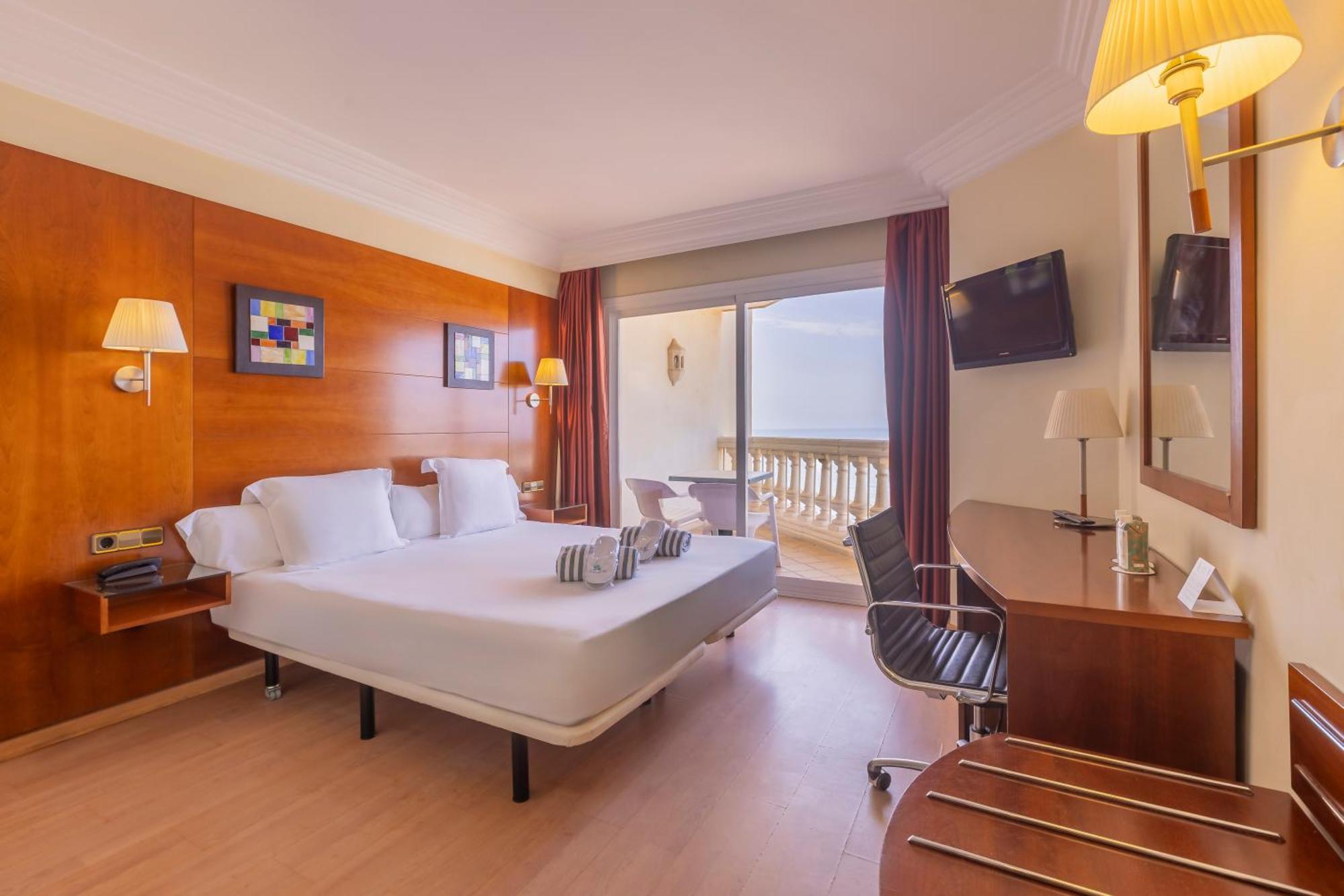 Portomagno Hotel Aguadulce (Almeria)
