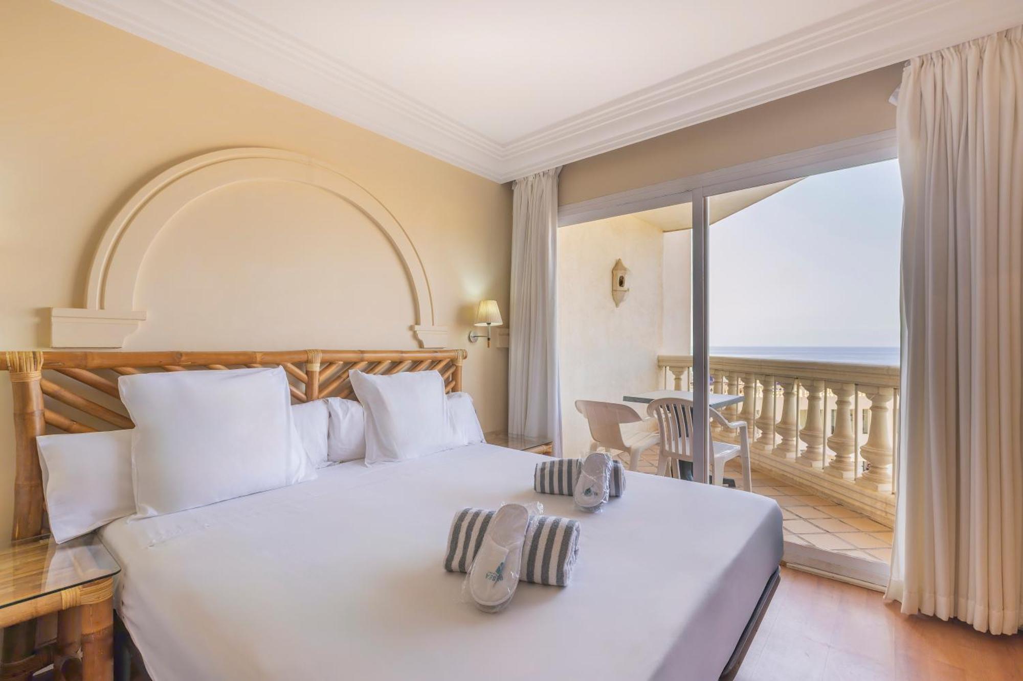 Hotel Moon Dreams Portomagno Aguadulce (Almeria)