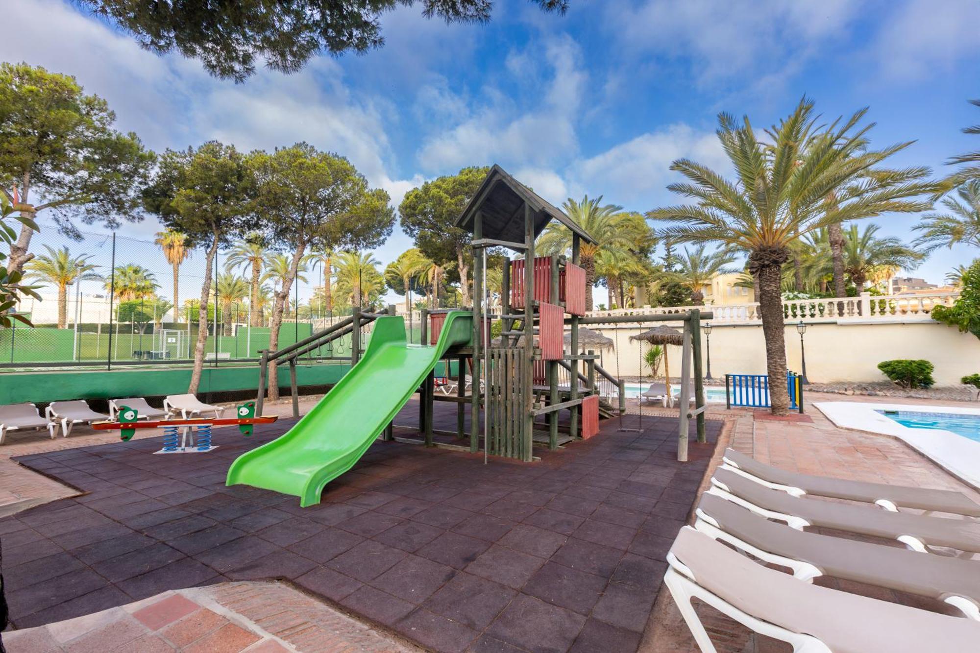 Portomagno Hotel Aguadulce (Almeria)