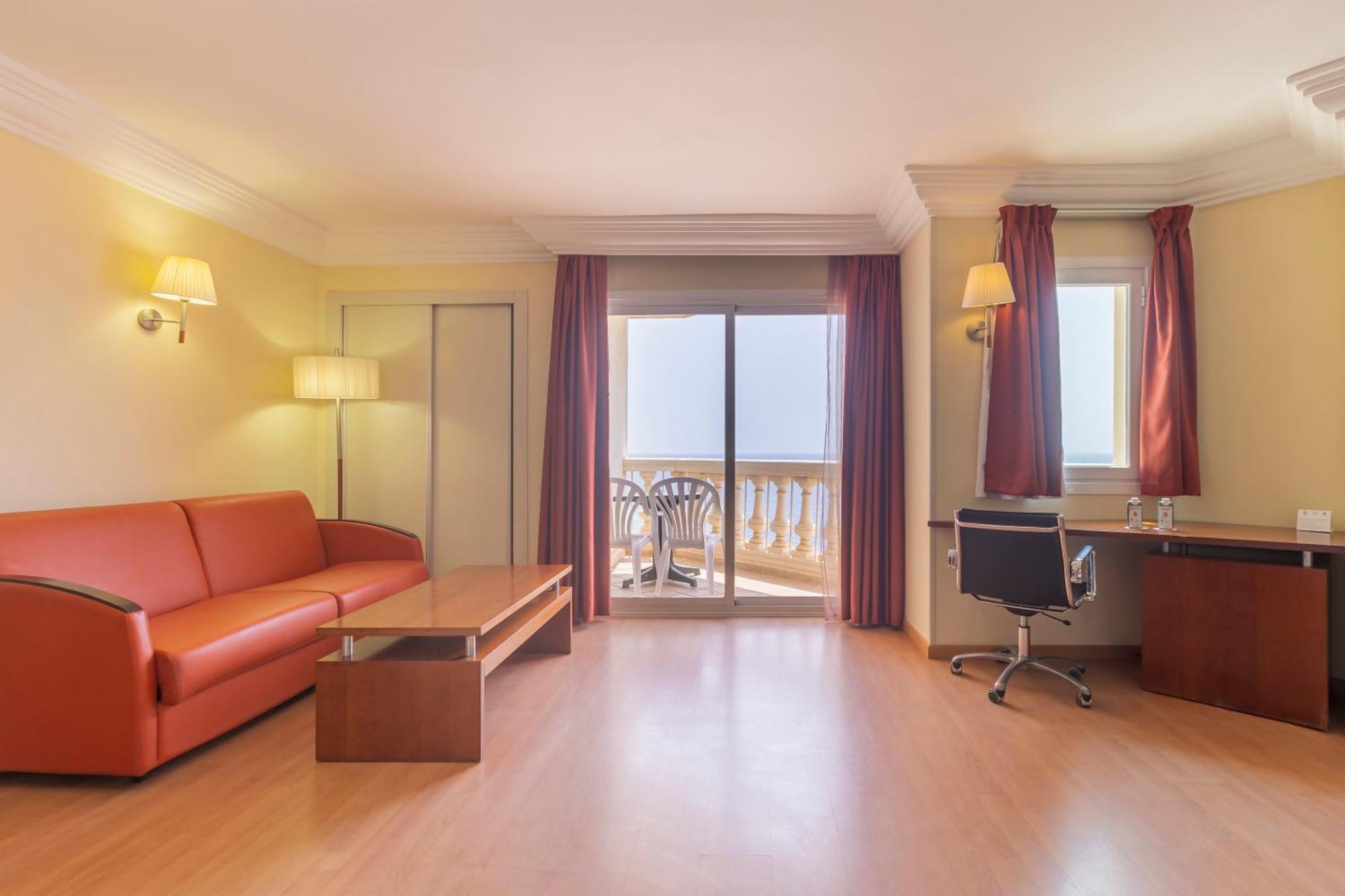 Hotel Moon Dreams Portomagno Aguadulce (Almeria)
